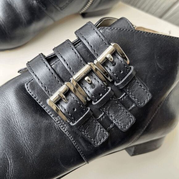 Michael Kors MK Roswell Black Leather Ankle Boots Buckle Pointed Toe 8 - Picture 16 of 16